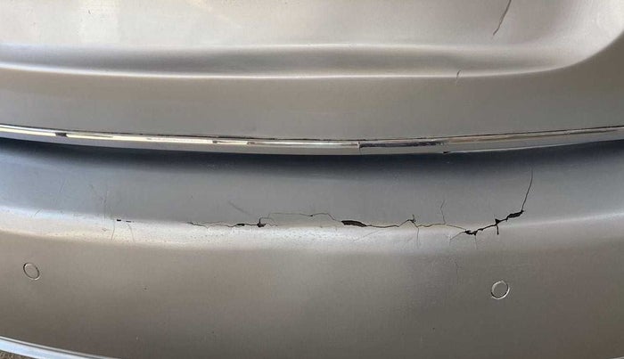 2013 Volkswagen Vento HIGHLINE DIESEL, Diesel, Manual, 51,374 km, Rear bumper - Paint is slightly damaged