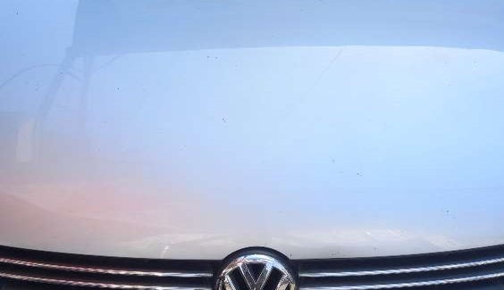 2013 Volkswagen Vento HIGHLINE DIESEL, Diesel, Manual, 51,374 km, Bonnet (hood) - Slightly dented