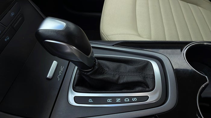 FORD EDGE-Gear Lever