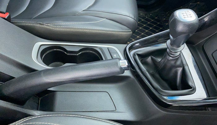 2019 MG HECTOR SHARP 2.0 DIESEL, Diesel, Manual, 50,353 km, Gear Lever