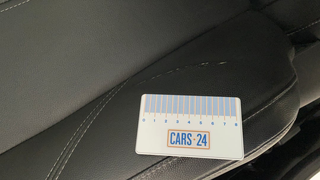 Seats Front RHS Wear