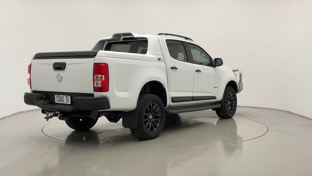 Right Back Diagonal (45- Degree) View