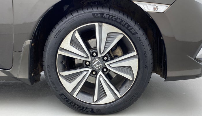 2019 Honda Civic 1.8L I-VTEC ZX CVT, Petrol, Automatic, 52,478 km, Right Front Wheel