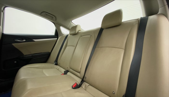 2019 Honda Civic 1.8L I-VTEC ZX CVT, Petrol, Automatic, 52,478 km, Right Side Rear Door Cabin
