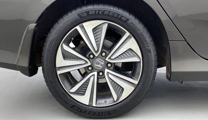2019 Honda Civic 1.8L I-VTEC ZX CVT, Petrol, Automatic, 52,478 km, Right Rear Wheel