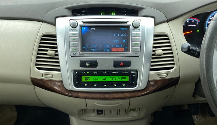 2012 Toyota Innova 2.5 VX 8 STR, Diesel, Manual, 89,785 km, Air Conditioner