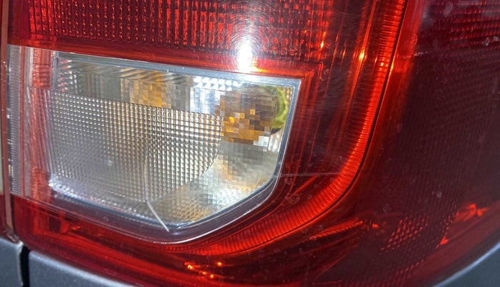 2019 Maruti Vitara Brezza VDI AMT, Diesel, Automatic, 46,350 km, Right tail light - Minor scratches