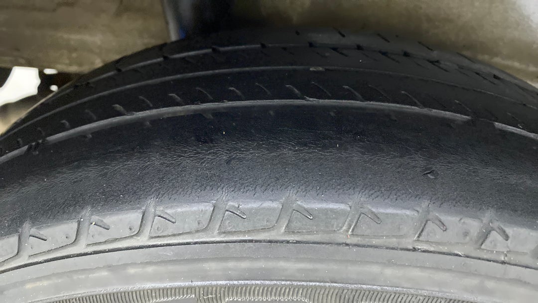 Right Rear Tyre Tread