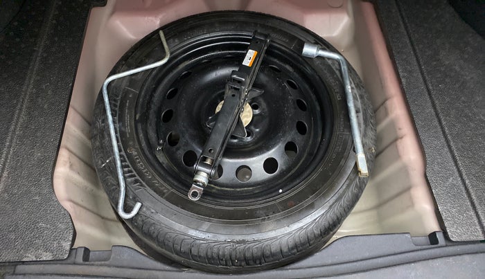 2019 Toyota YARIS J MT, Petrol, Manual, 27,652 km, Spare Tyre
