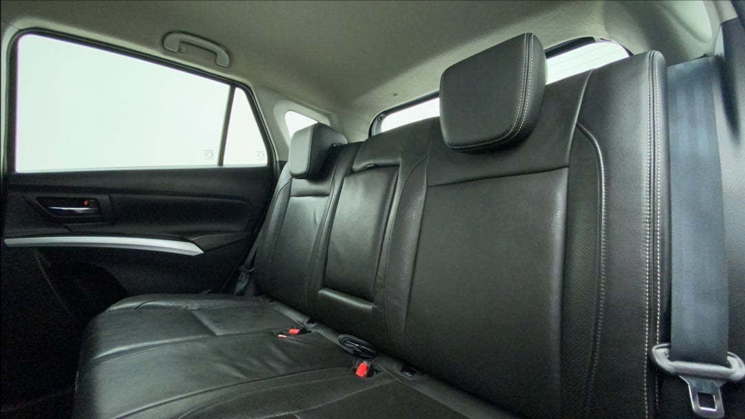 Right Side Rear Door Cabin