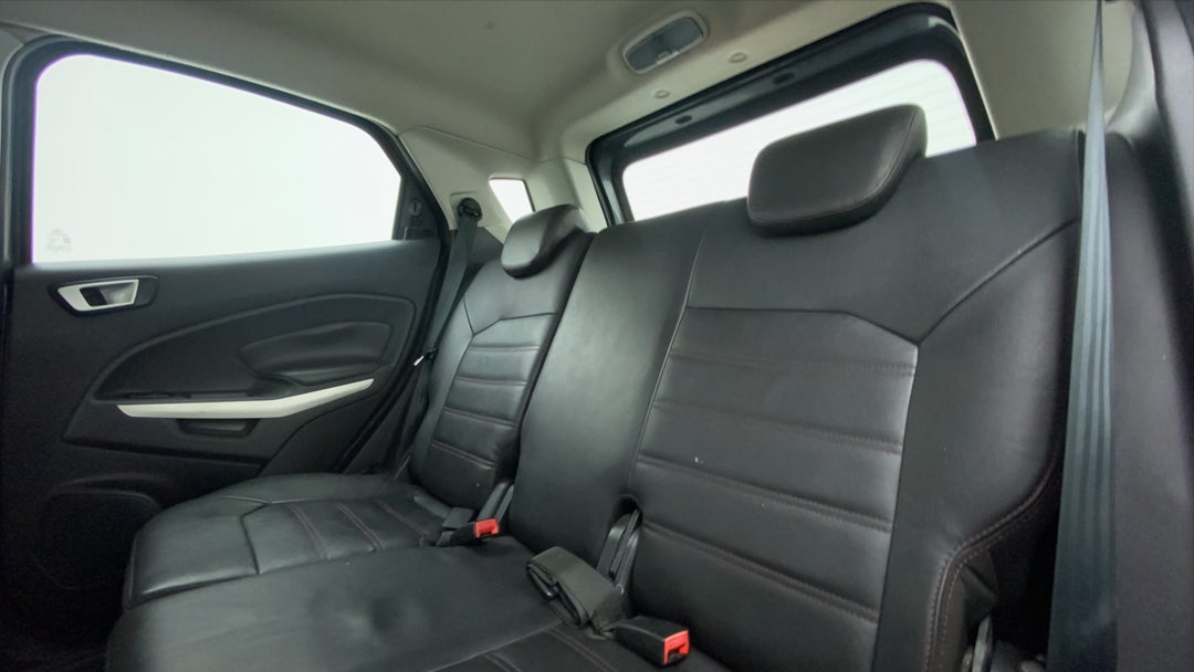 Right Side Rear Door Cabin