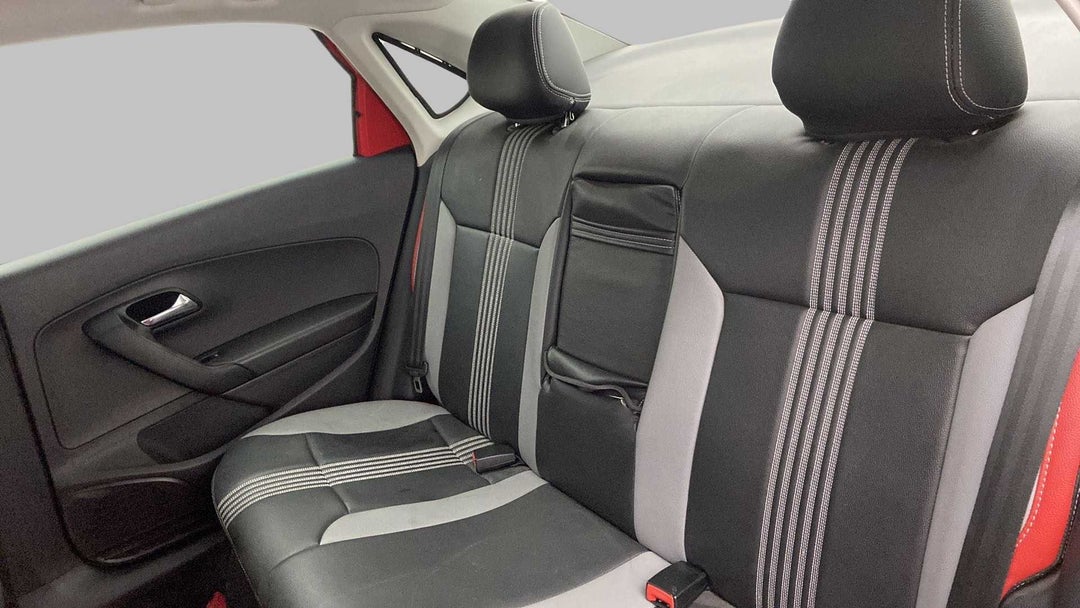 Right Side Rear Door Cabin