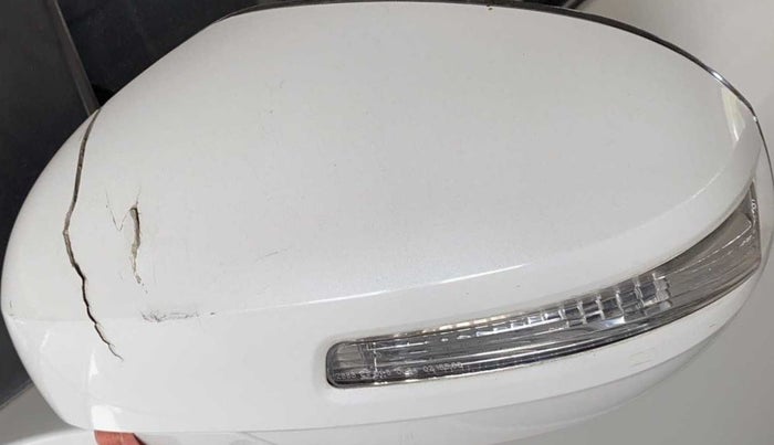 2012 Maruti Swift VXI, Petrol, Manual, 20,871 km, Left rear-view mirror - Indicator light not working