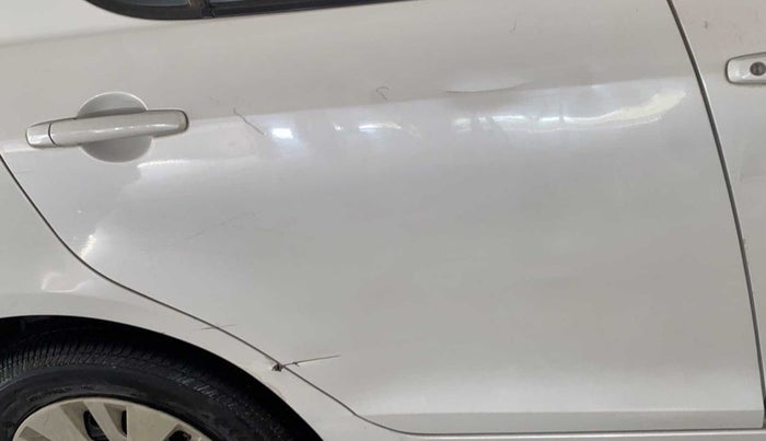 2012 Maruti Swift VXI, Petrol, Manual, 20,871 km, Right rear door - Minor scratches