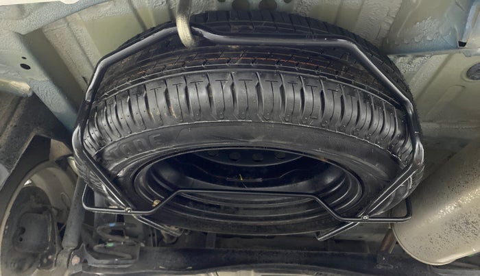 2019 Maruti XL6 ZETA MT, Petrol, Manual, 21,222 km, Spare Tyre