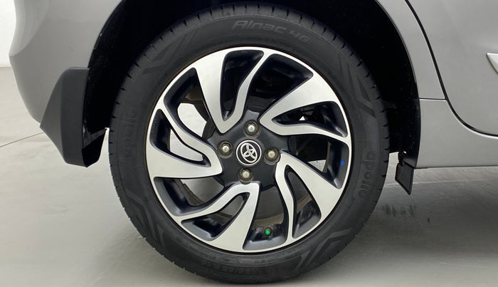 2022 Toyota Glanza V, Petrol, Manual, 25,720 km, Right Rear Wheel
