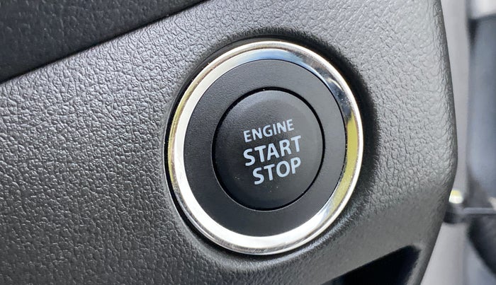 2022 Toyota Glanza V, Petrol, Manual, 25,720 km, Keyless Start/ Stop Button