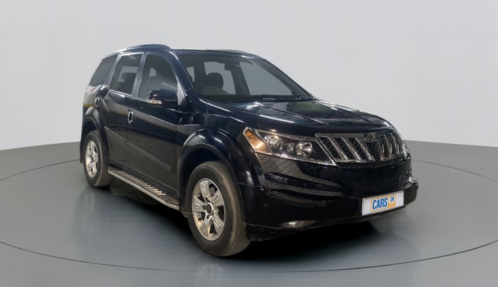 2015 Mahindra XUV500 W8 1.99, Diesel, Manual, 98,504 km, Right Front Diagonal