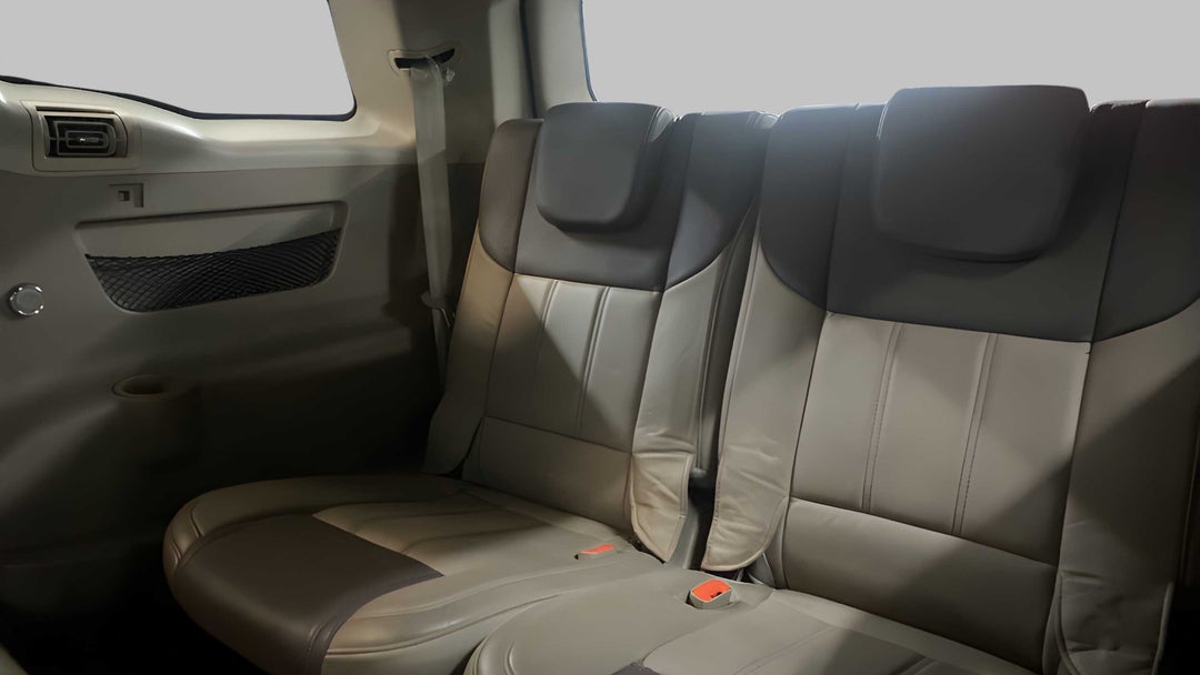 Third Seat Row ( optional )