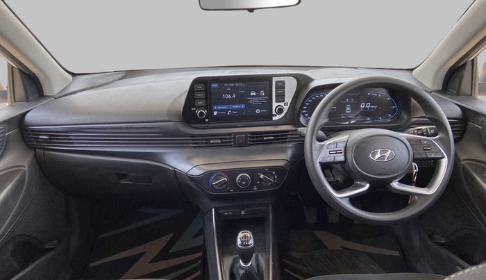 2020 Hyundai NEW I20 SPORTZ 1.5 MT, Diesel, Manual, 15,116 km, Dashboard