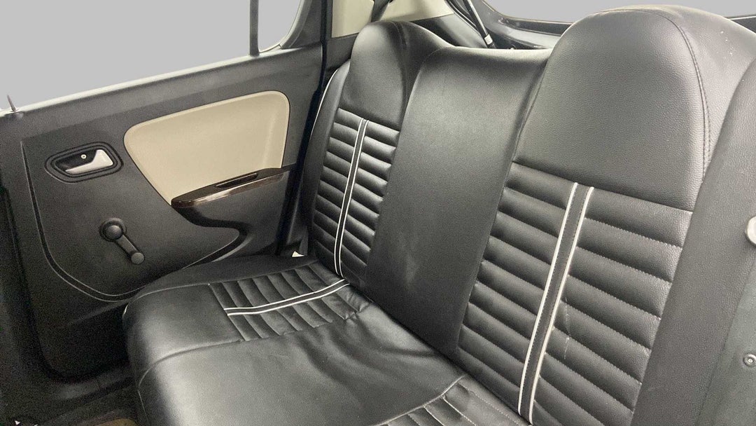 Right Side Rear Door Cabin