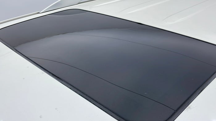 TOYOTA PRADO-Sunroof / Moonroof Beading Missing/Broken