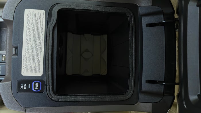 TOYOTA PRADO-Cooler Box
