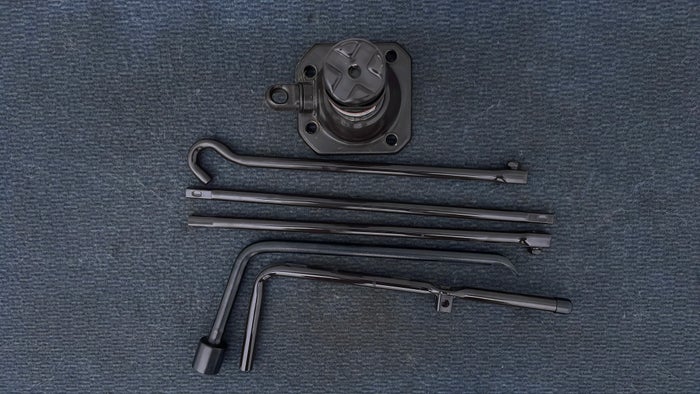 TOYOTA PRADO-Tool Kit