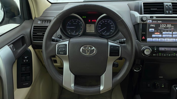 TOYOTA PRADO-Steering Wheel Close-up