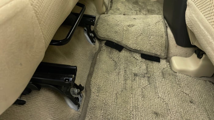 TOYOTA PRADO-Seat 2nd row RHS Seat Rail Cover Missing