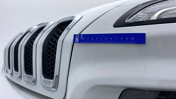 JEEP CHEROKEE-Bumper Front Dent