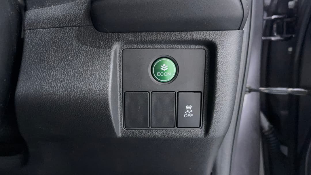 2017 Honda HR-V Vti-s, Automatic, 85115 km, Utility Switches/Buttons