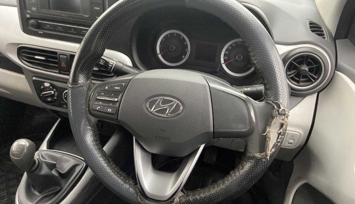 2021 Hyundai GRAND I10 NIOS MAGNA 1.2 KAPPA VTVT CNG, CNG, Manual, 50,380 km, Steering wheel - Steering cover is minor torn