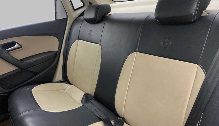2017 Volkswagen Ameo HIGHLINE1.2L, Petrol, Manual, 35,677 km, Right Side Rear Door Cabin