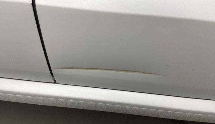 2017 Volkswagen Ameo HIGHLINE1.2L, Petrol, Manual, 35,677 km, Rear left door - Minor scratches