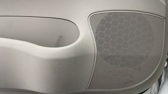 NISSAN SENTRA-Speakers