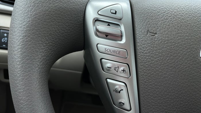 NISSAN SENTRA-Drivers Control