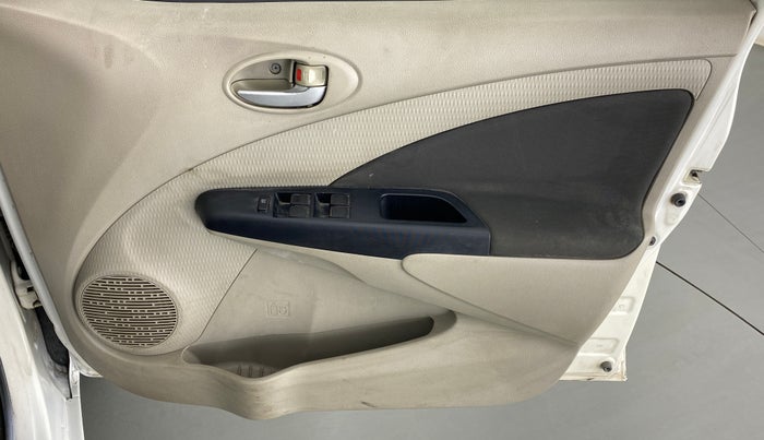 2012 Toyota Etios Liva G SP, Petrol, Manual, 72,731 km, Driver Side Door Panels Control