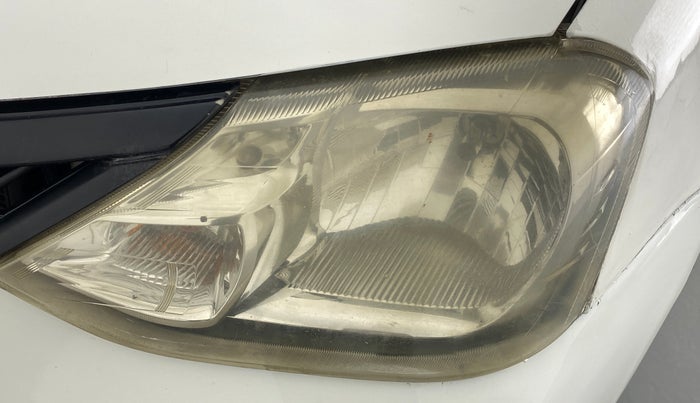 2012 Toyota Etios Liva G SP, Petrol, Manual, 72,731 km, Left headlight - Faded
