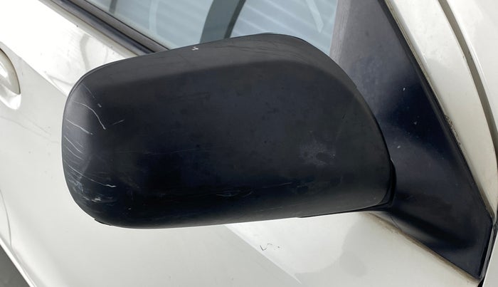 2012 Toyota Etios Liva G SP, Petrol, Manual, 72,731 km, Right rear-view mirror - Mirror motor not working