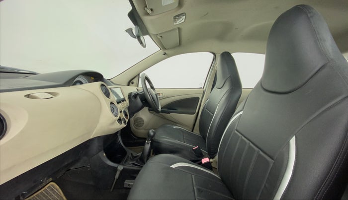 2012 Toyota Etios Liva G SP, Petrol, Manual, 72,731 km, Right Side Front Door Cabin
