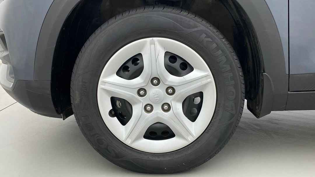 Left Front Wheel