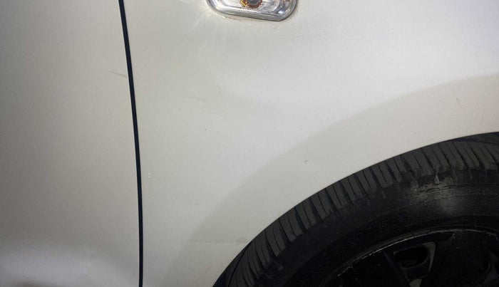 2012 Volkswagen Polo TRENDLINE 1.2L DIESEL, Diesel, Manual, 95,270 km, Right fender - Slightly dented