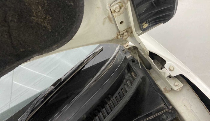 2017 Maruti IGNIS ZETA 1.2, Petrol, Manual, 23,541 km, Bonnet (hood) - Cowl vent panel has minor damage