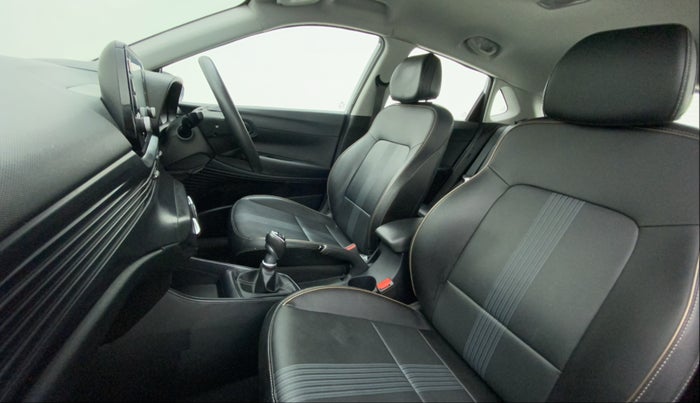 2020 Hyundai NEW I20 SPORTZ 1.0T GDI IMT, Petrol, Manual, 12,122 km, Right Side Front Door Cabin