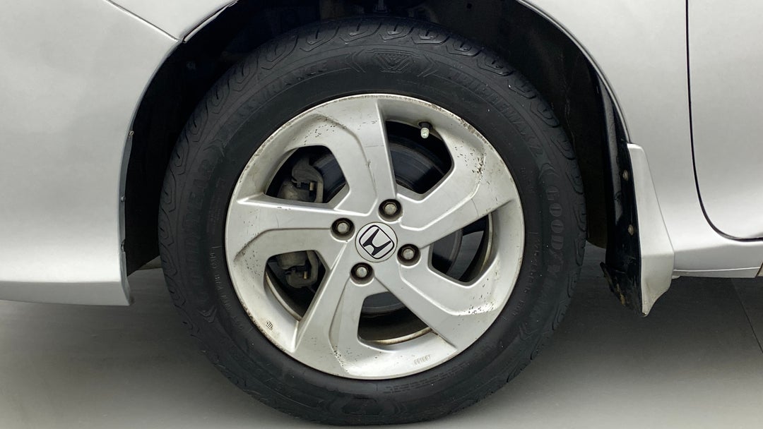 Left Front Wheel