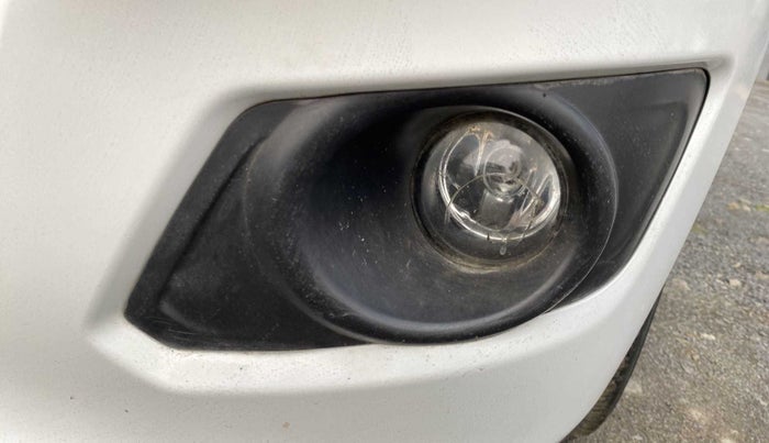 2017 Maruti Wagon R 1.0 VXI, Petrol, Manual, 45,283 km, Left fog light - Minor damage