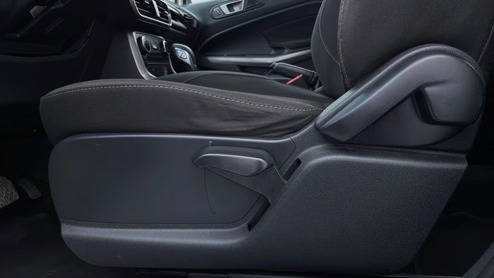 FORD ECOSPORT-Driver Side Adjustment Panel