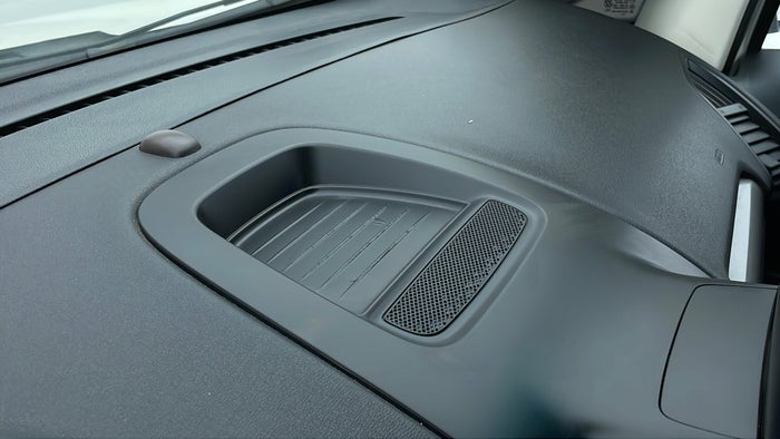 FORD ECOSPORT-Dashboard Trim Faded