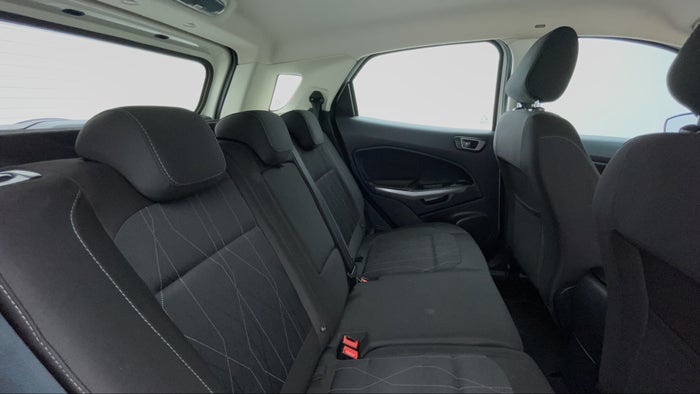 FORD ECOSPORT-Right Side Door Cabin View